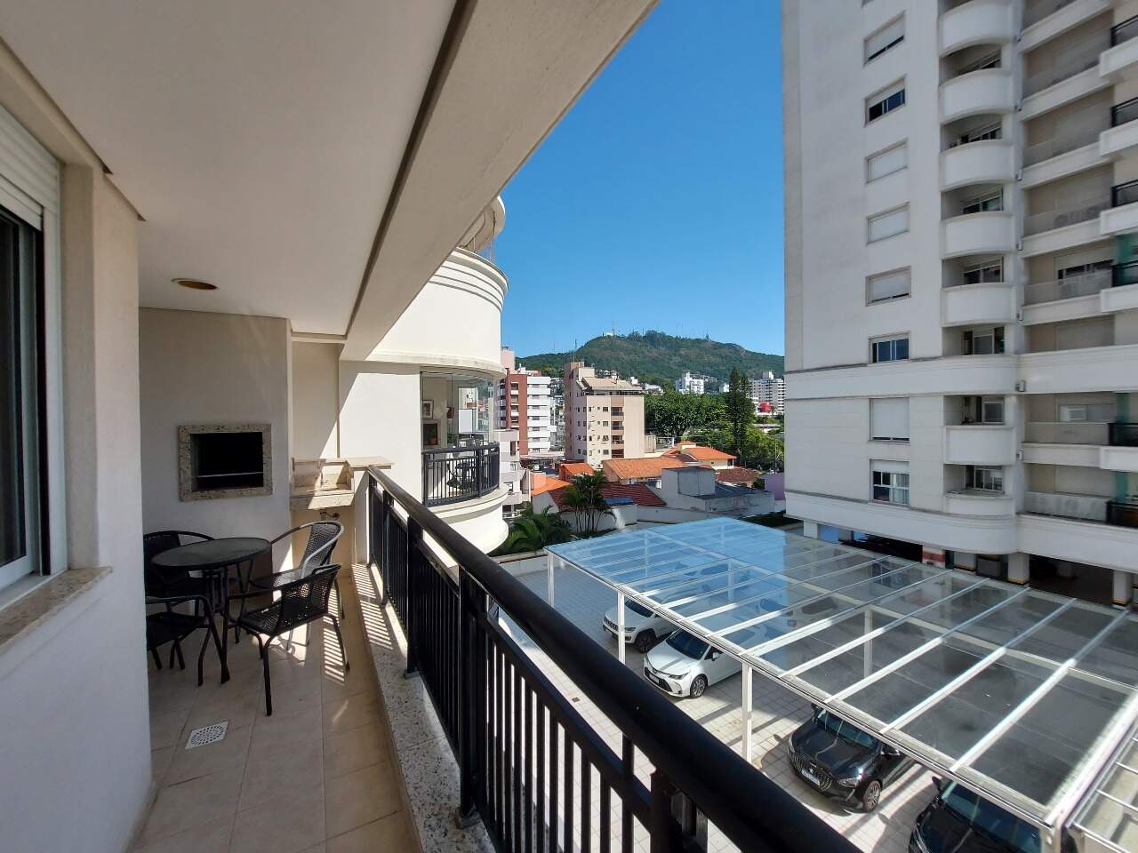 Apartamento para aluguel no Trindade: 