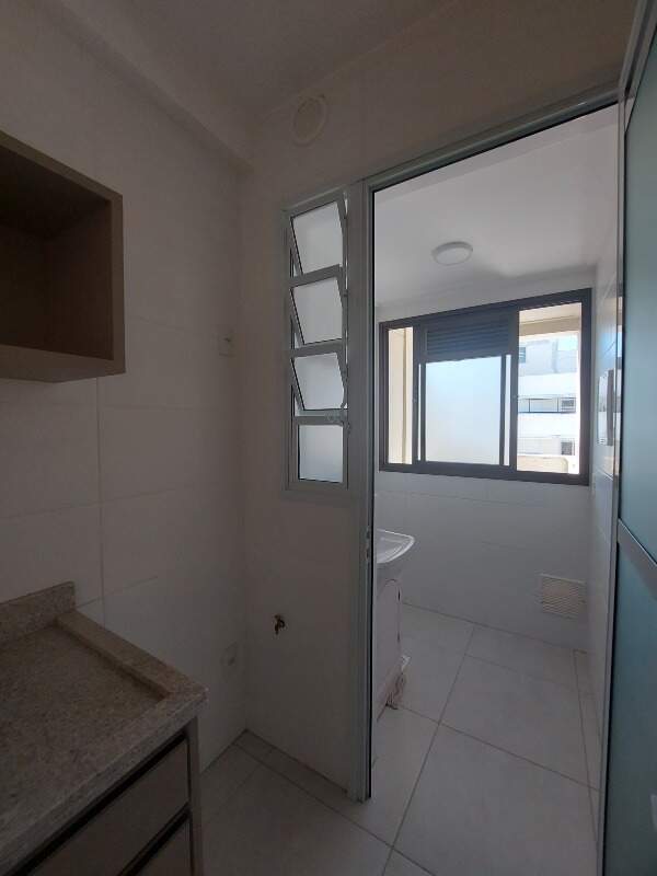 Apartamento para aluguel no Itacorubi: 
