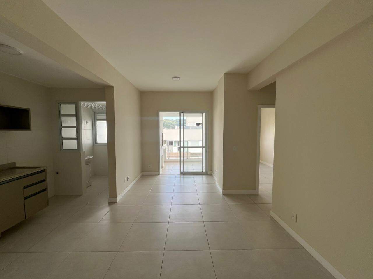 Apartamento para aluguel no Itacorubi: 