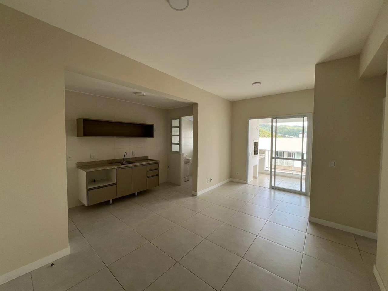 Apartamento para aluguel no Itacorubi: 