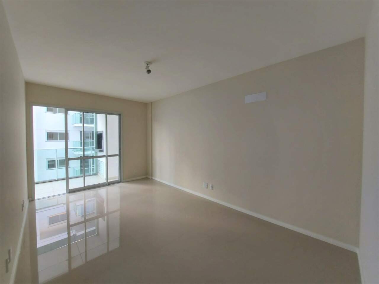Apartamento para aluguel no Jardim Atlantico: