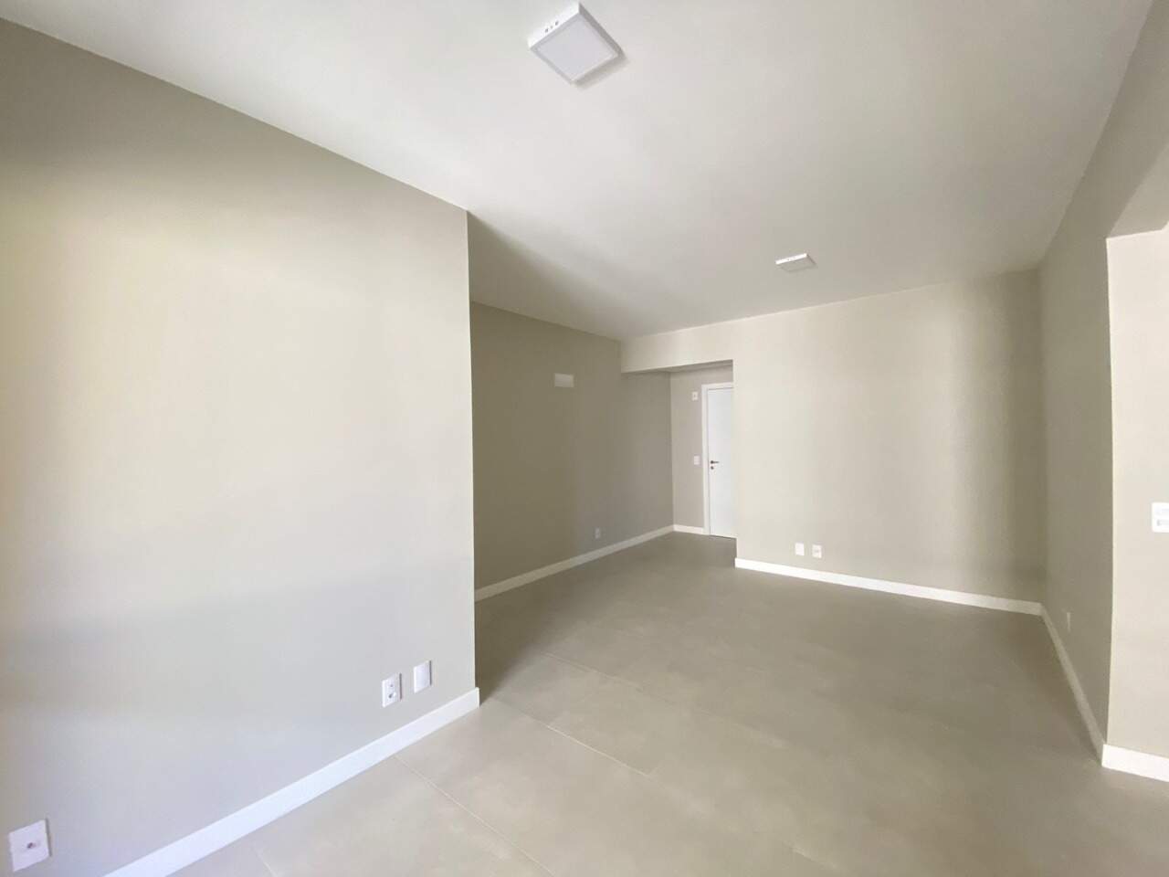 Apartamento para aluguel no Centro: 