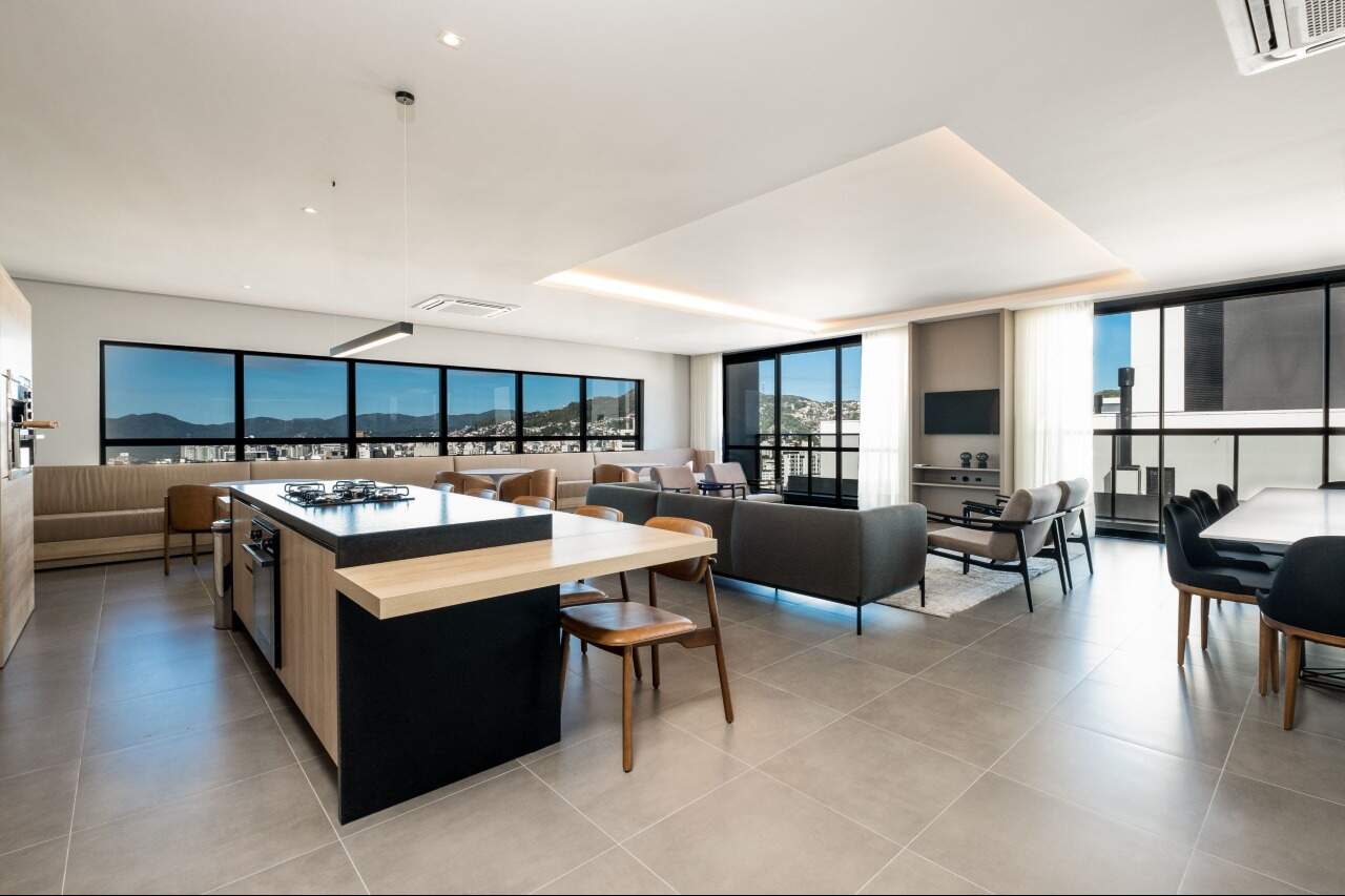 Apartamento para aluguel no Centro: 