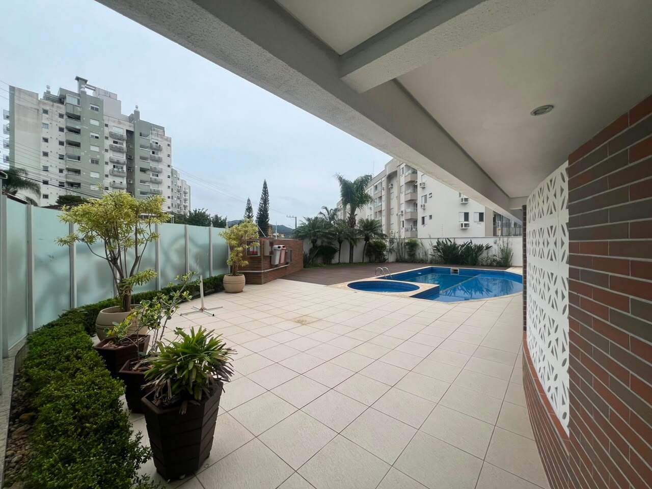 Apartamento para aluguel no Itacorubi: