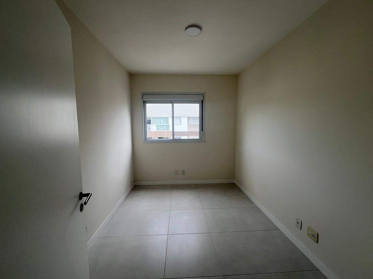 Apartamento para aluguel no Itacorubi: 