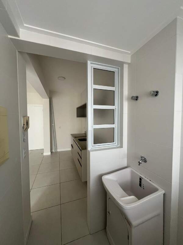 Apartamento para aluguel no Itacorubi: 