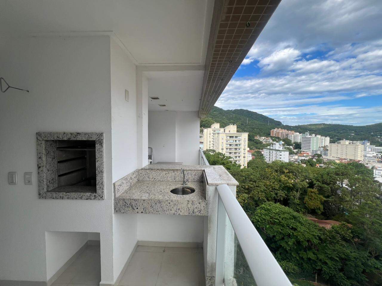 Apartamento para aluguel no Itacorubi: 