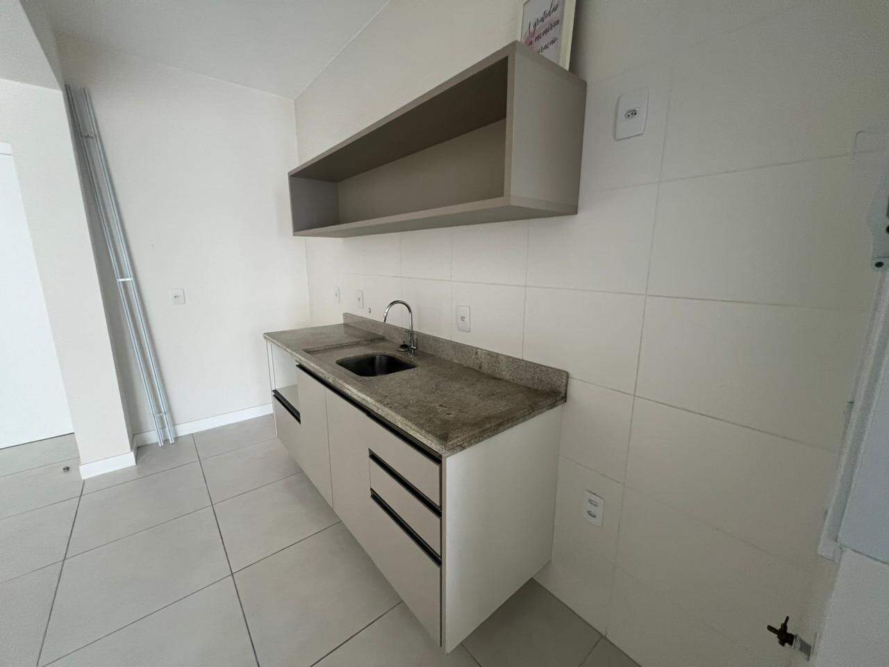 Apartamento para aluguel no Itacorubi: 