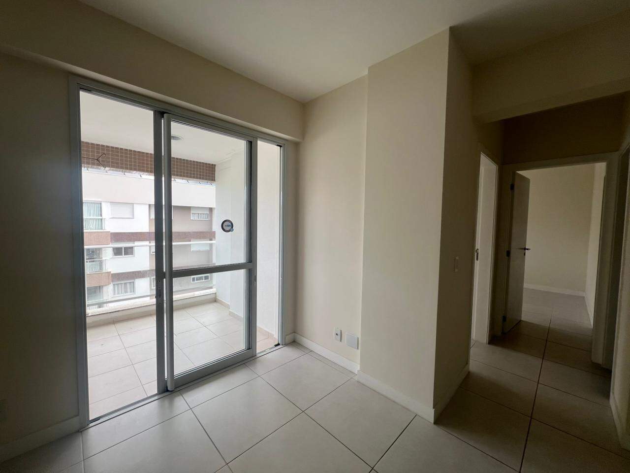 Apartamento para aluguel no Itacorubi: 