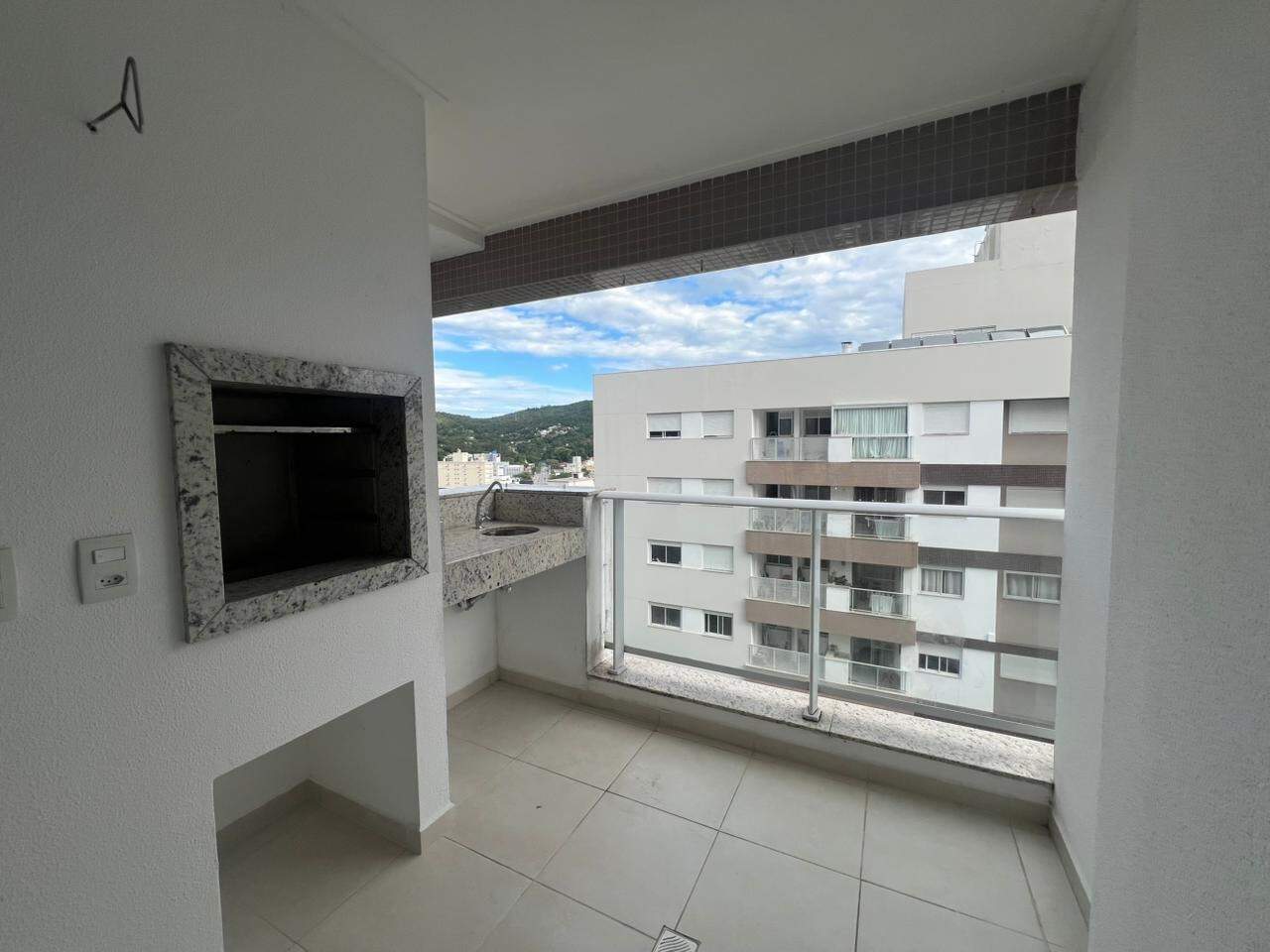 Apartamento para aluguel no Itacorubi: 