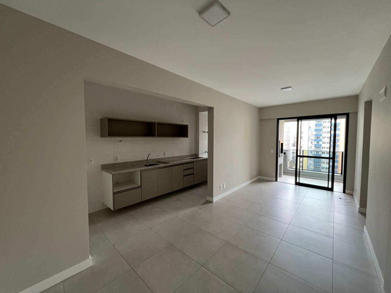 Apartamento para aluguel no Centro: 
