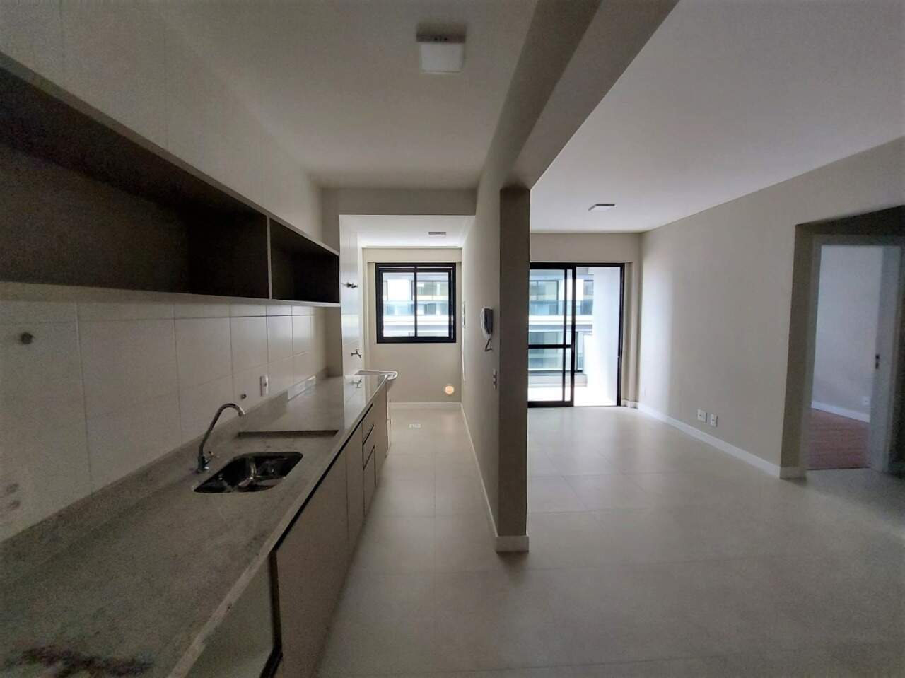 Apartamento para aluguel no Centro: 