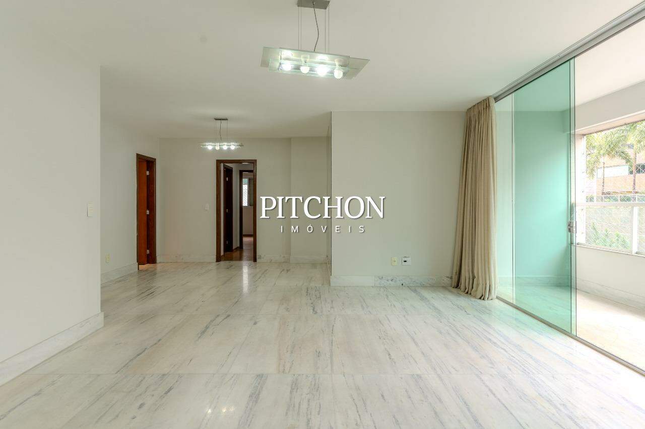 Apartamento à venda, 4 quartos, 2 suítes, 4 vagas, Santo Antônio - Belo Horizonte/MG