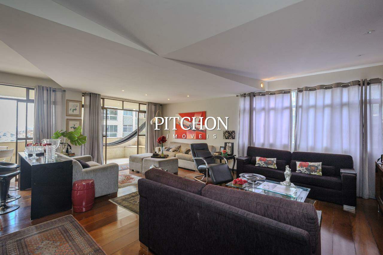 Apartamento à venda de 4 quartos, 1 suíte, com área de 240m² e 3 vagas de garagem, no Gutierrez - Belo Horizonte/MG