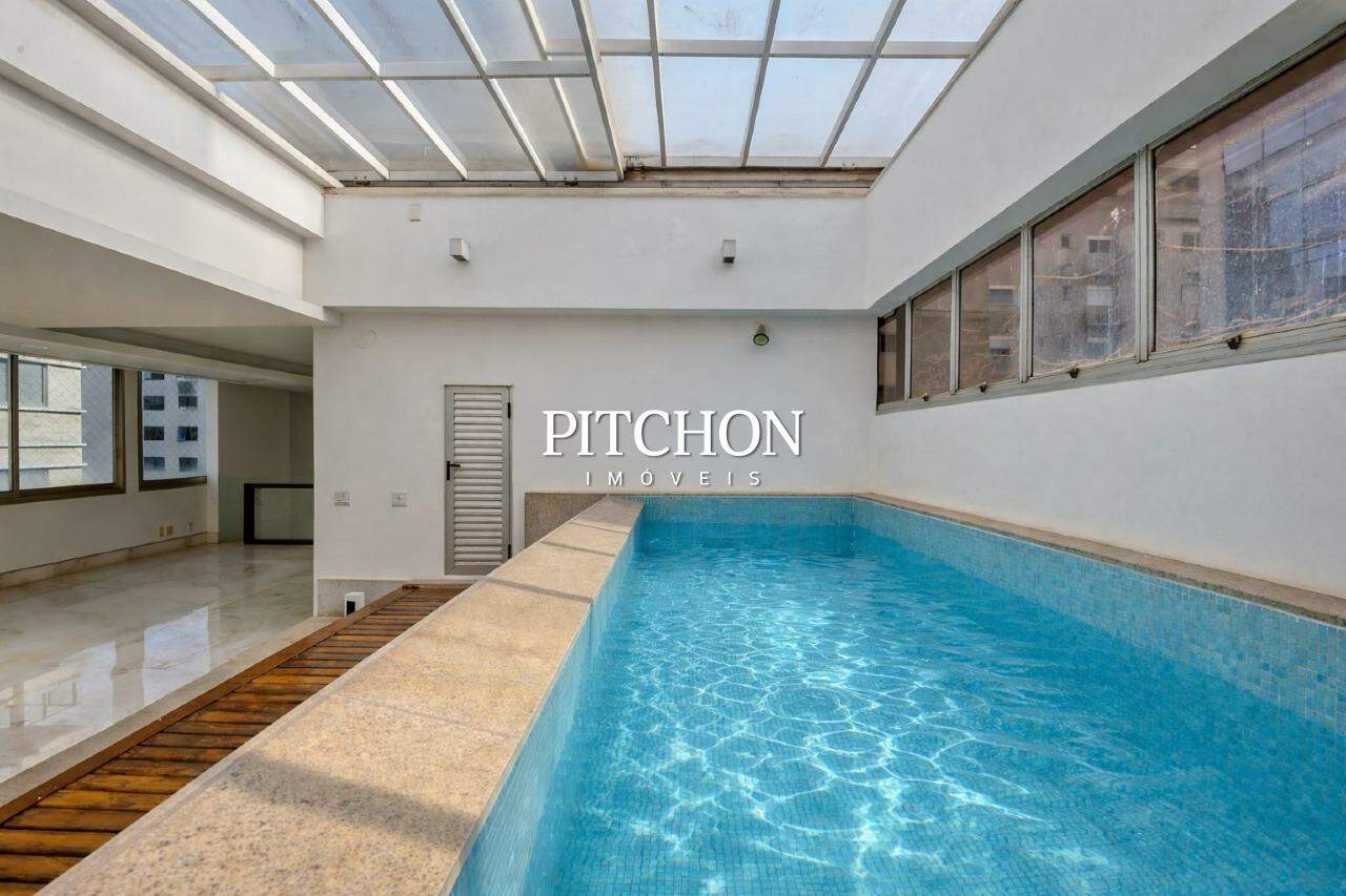 Cobertura à venda, 4 quartos, 2 suítes, 3 vagas, Savassi - Belo Horizonte/MG