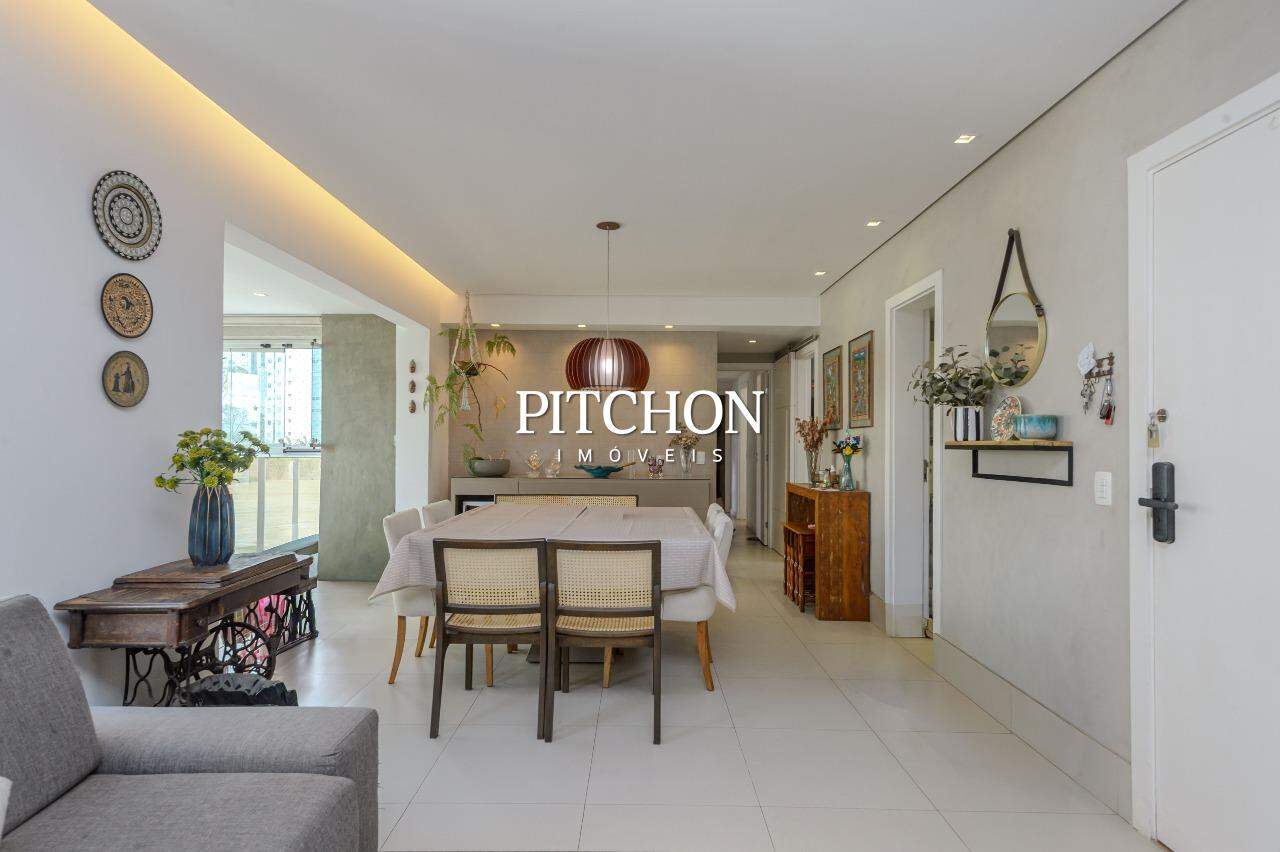 Apartamento à venda com área de 126 m² de 04 quartos, sendo 1 suíte master com closet no Bairro Vila da Serra.