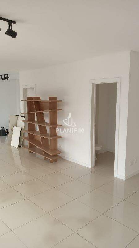 Sala Comercial de 120m² no bairro Centro, em Brusque | Eu Corretor