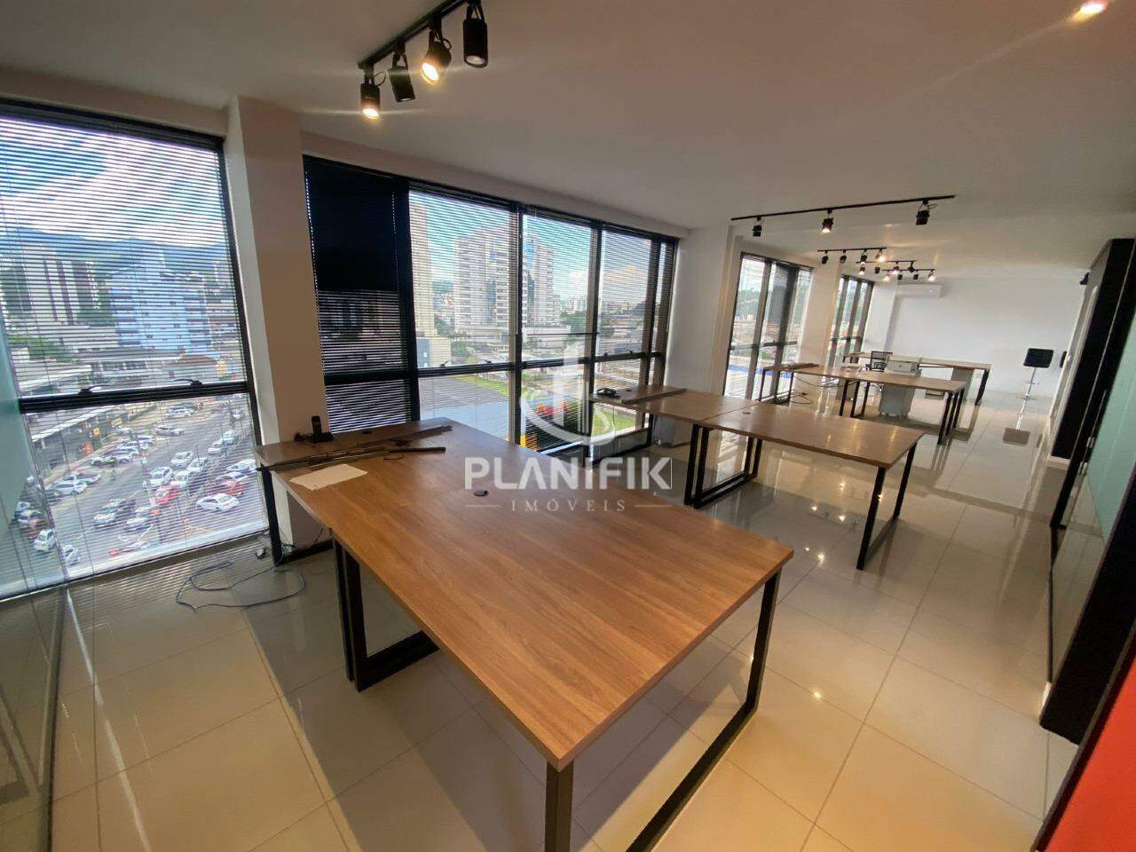 Sala Comercial de 120m² no bairro Centro, em Brusque | Eu Corretor