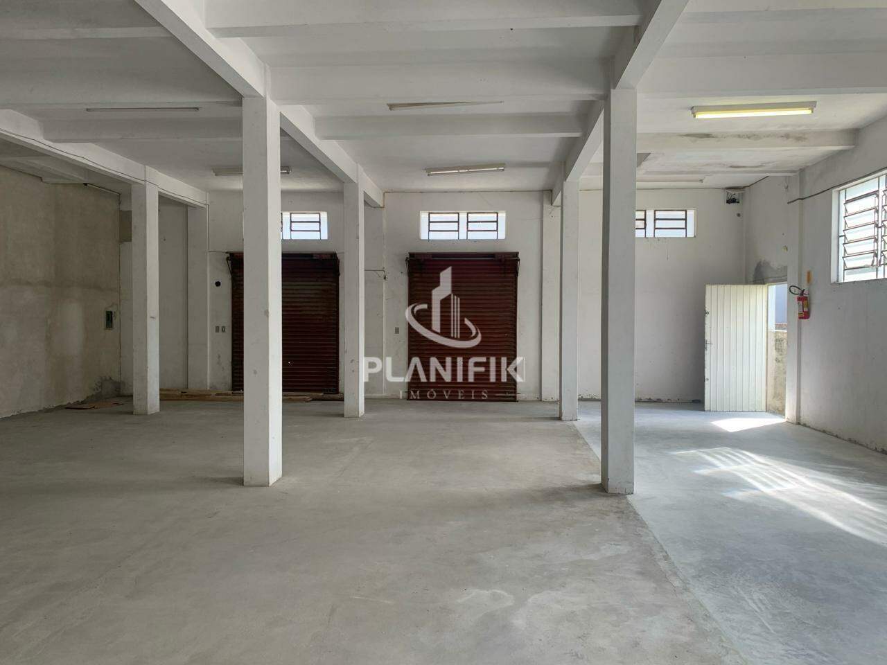 Sala Comercial de 280m² no bairro Centro I, em Brusque | Eu Corretor