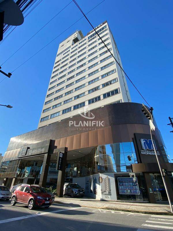 Sala Comercial de 56m² no bairro Centro I, em Brusque | Eu Corretor