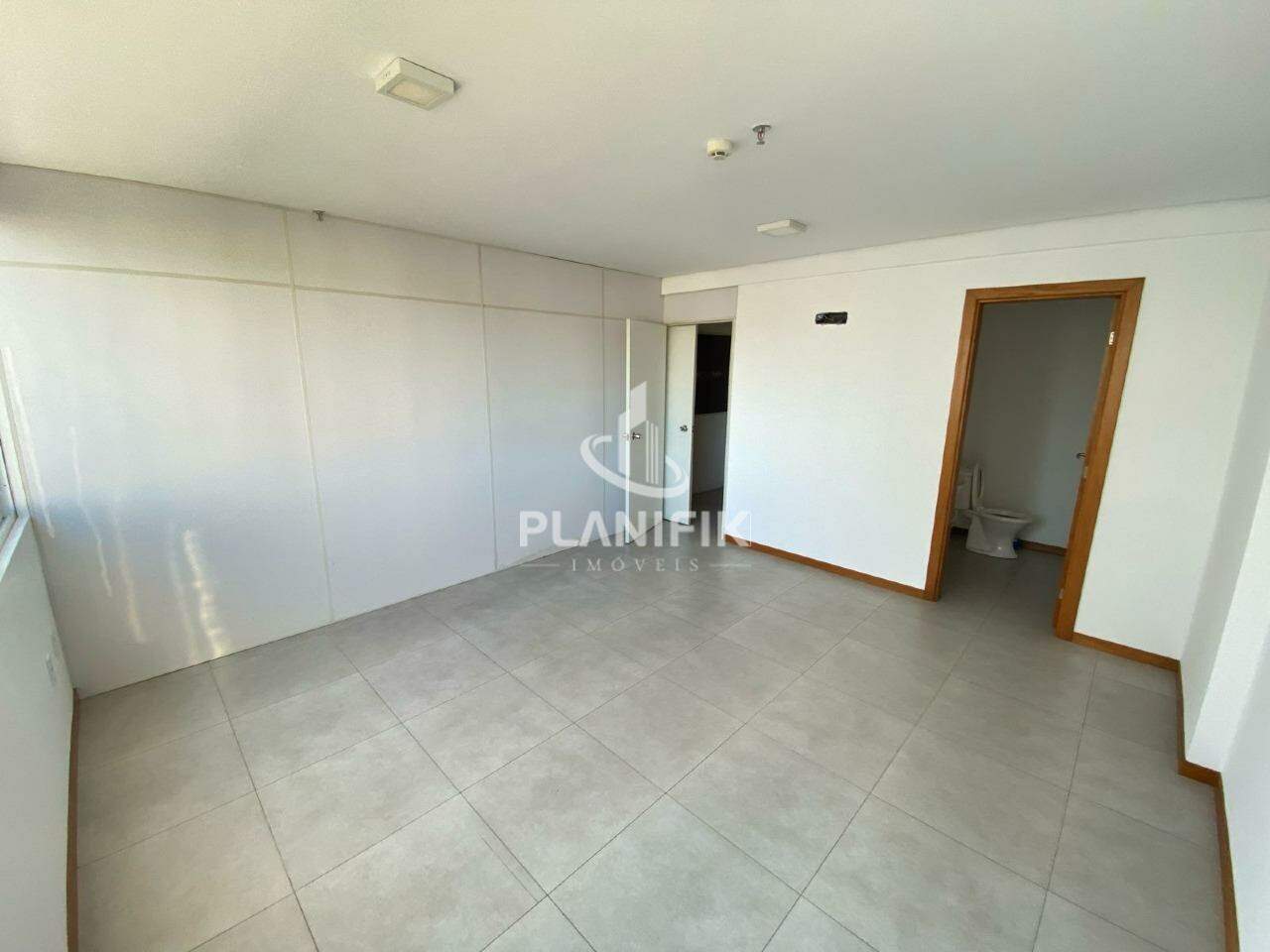 Sala Comercial de 56m² no bairro Centro I, em Brusque | Eu Corretor