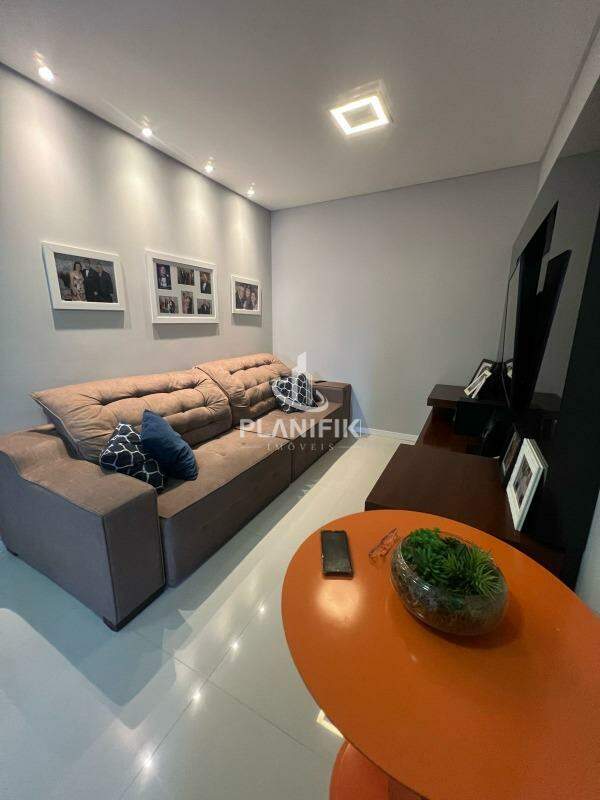 Apartamento de 2 quartos, 120m² no bairro Centro, em Brusque | Eu Corretor