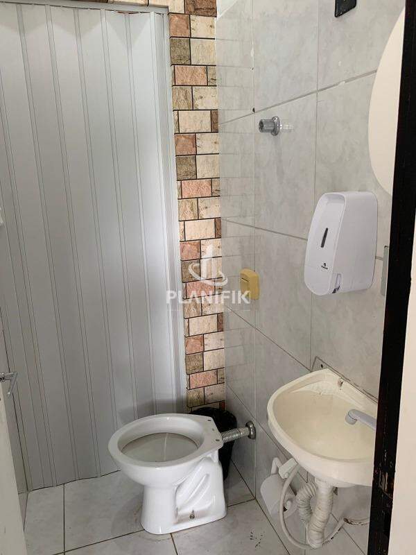 Sala Comercial de 45m² no bairro Centro, em Guabiruba | Eu Corretor