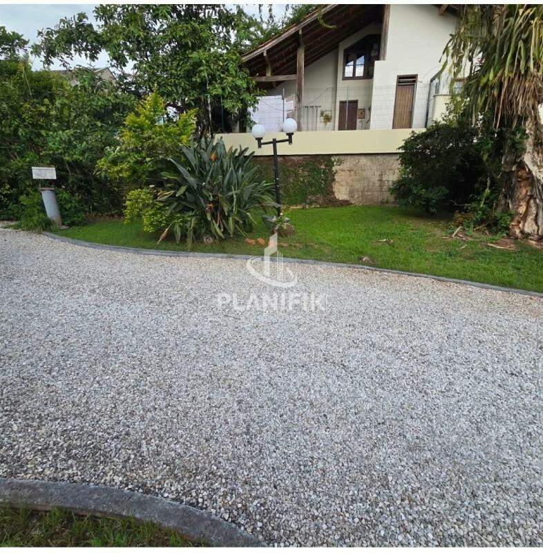 Casa de 4 quartos, 280m² no bairro Guarani, em Brusque | Eu Corretor