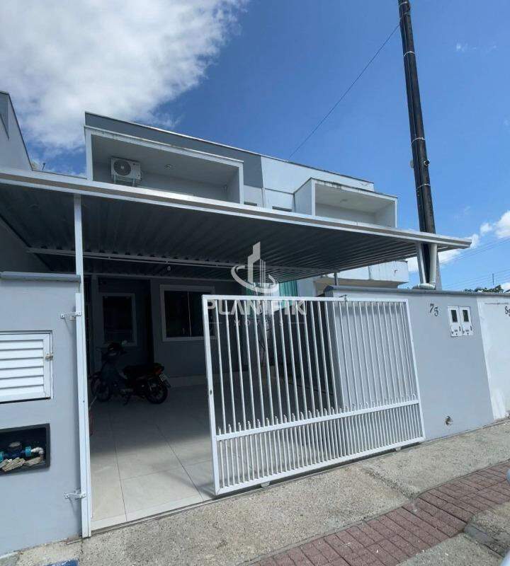 Casa de 2 quartos, 70m² no bairro Limoeiro, em Brusque | Eu Corretor