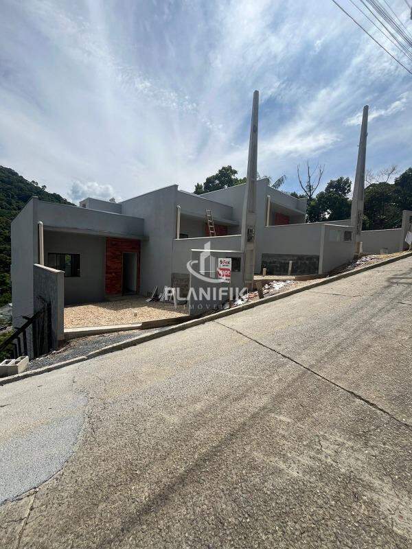 Casa de 2 quartos, 50m² no bairro Azambuja, em Brusque | Eu Corretor