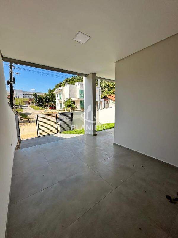 Casa de 3 quartos, 107m² no bairro Guabiruba, em Guabiruba | Eu Corretor