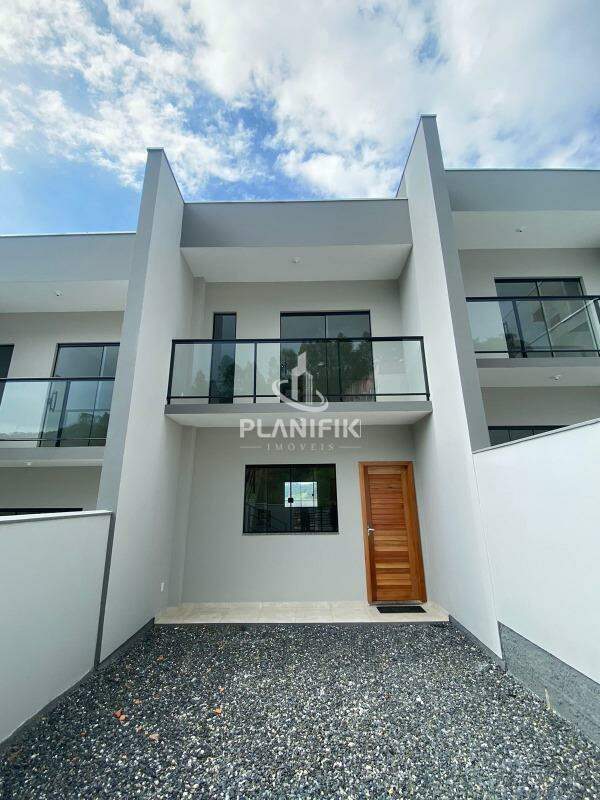 Casa de 2 quartos, 77m² no bairro Limeira Baixa, em Brusque | Eu Corretor