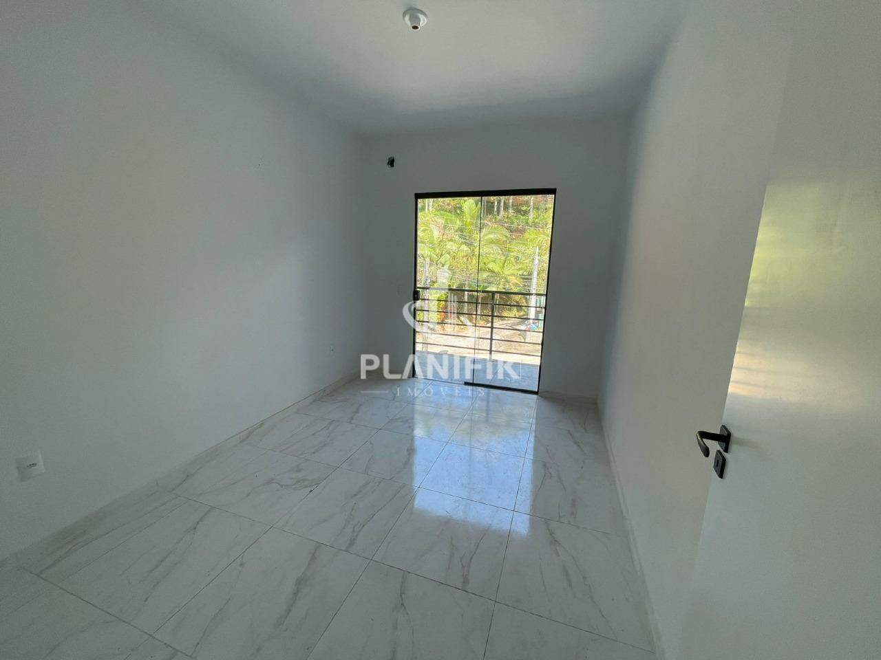 Casa de 2 quartos, 71m² no bairro Primeiro de Maio, em Brusque | Eu Corretor