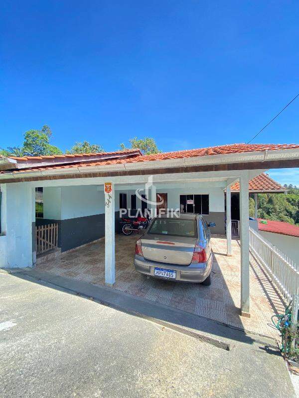Casa de 1 quarto, 60m² no bairro Primeiro de Maio, em Brusque | Eu Corretor