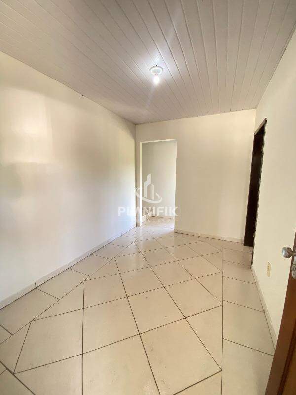 Casa de 1 quarto, 60m² no bairro Primeiro de Maio, em Brusque | Eu Corretor