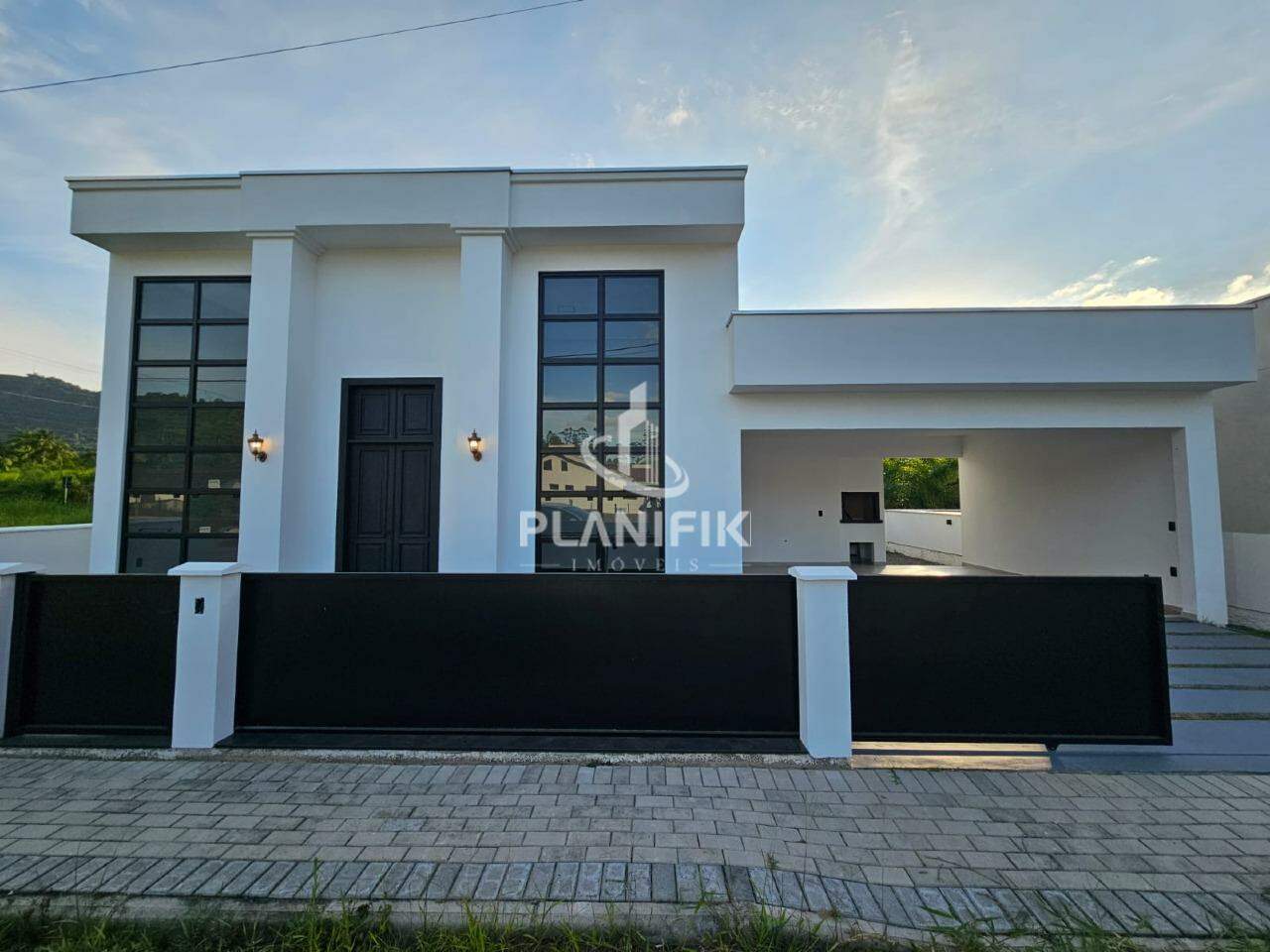 Casa de 3 quartos, 129m² no bairro Aimore, em Guabiruba | Eu Corretor