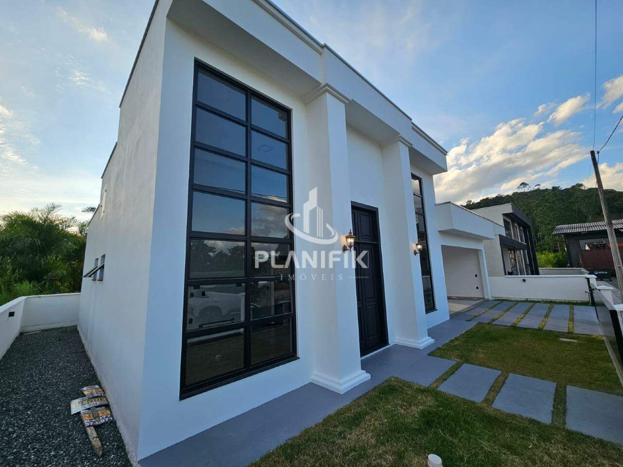 Casa de 3 quartos, 129m² no bairro Aimore, em Guabiruba | Eu Corretor
