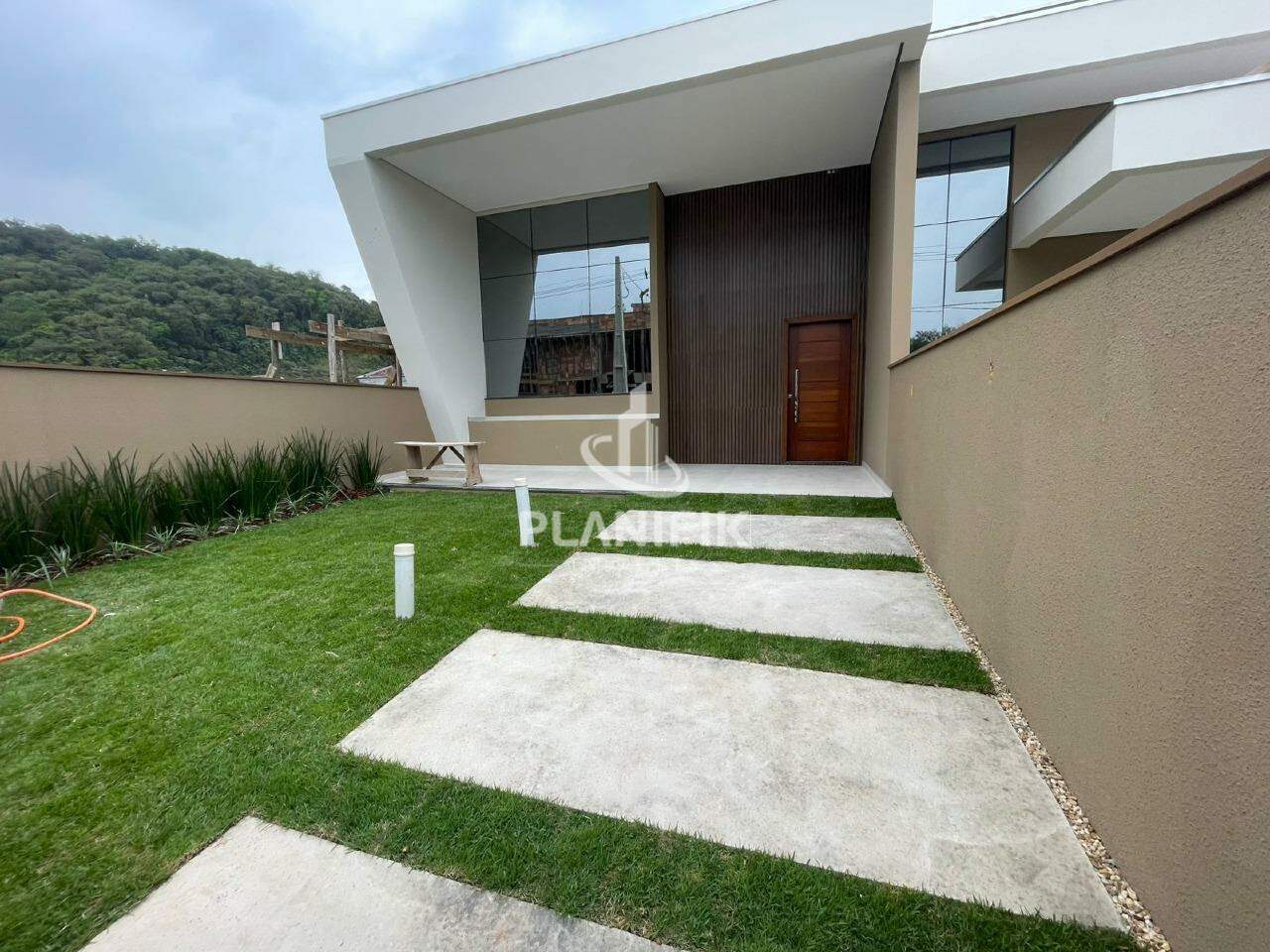 Casa de 2 quartos, 80m² no bairro Centro, em Guabiruba | Eu Corretor