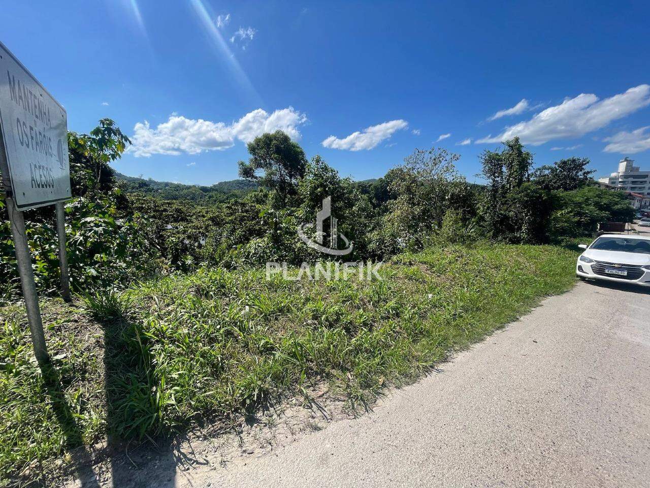 Lote/Terreno de 811m² no bairro Jardim Maluche, em Brusque | Eu Corretor