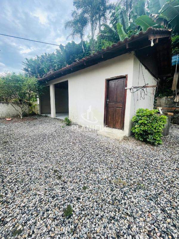 Casa de 3 quartos, no bairro Águas Claras, em Brusque | Eu Corretor