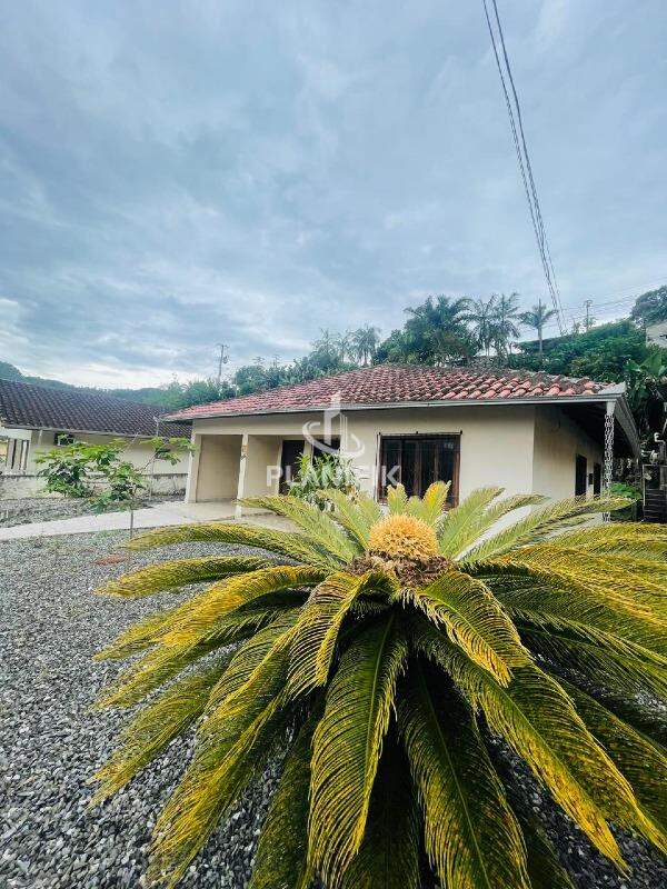 Casa de 3 quartos, no bairro Águas Claras, em Brusque | Eu Corretor