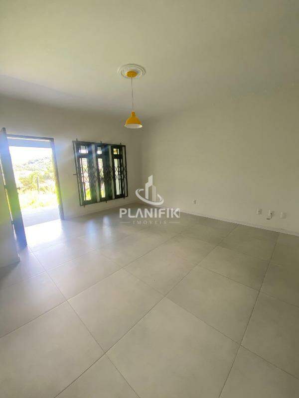 Casa de 4 quartos, 250m² no bairro Primeiro de Maio, em Brusque | Eu Corretor