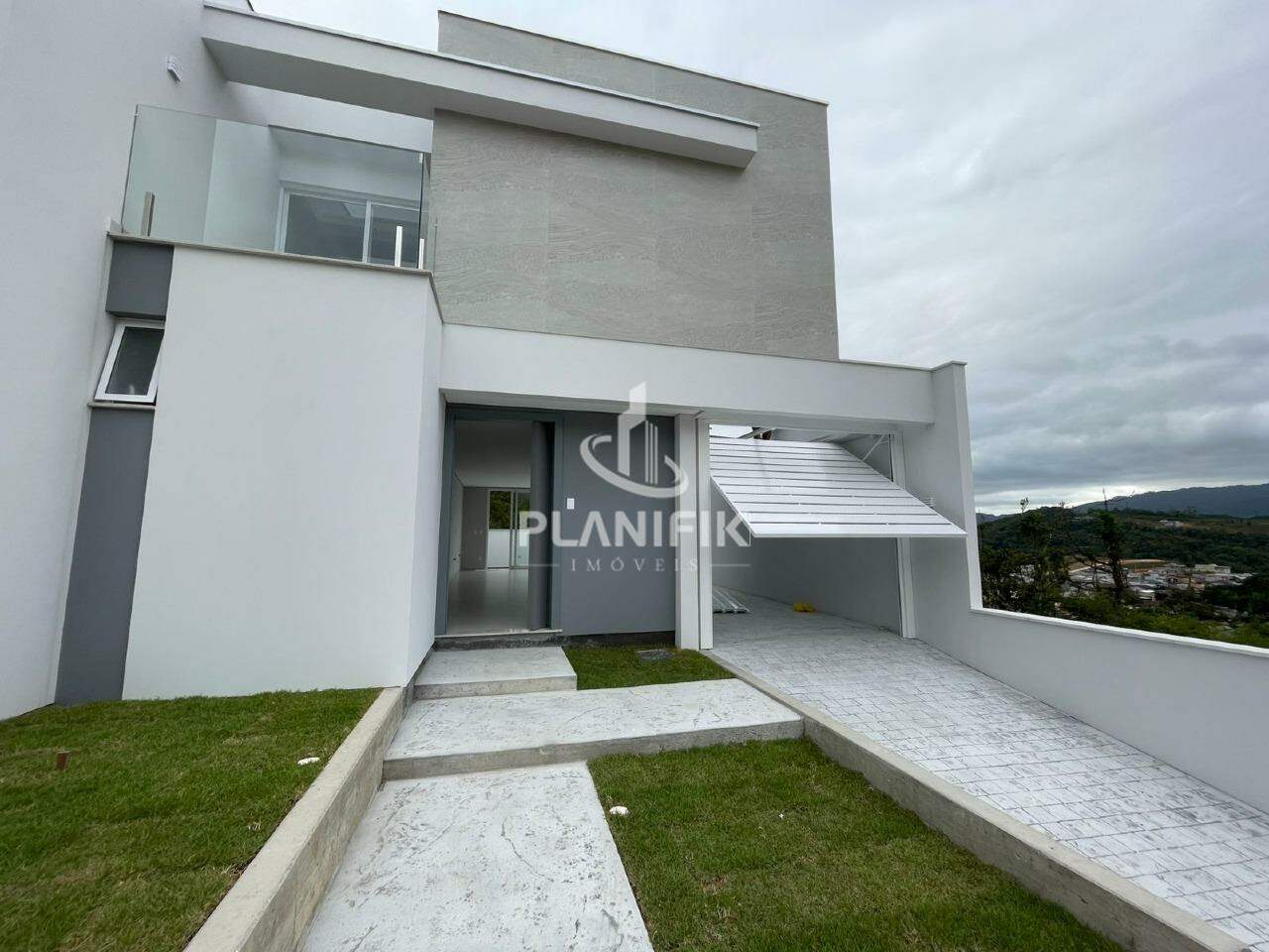 Casa de 3 quartos, 142m² no bairro Guabiruba Sul, em Guabiruba | Eu Corretor