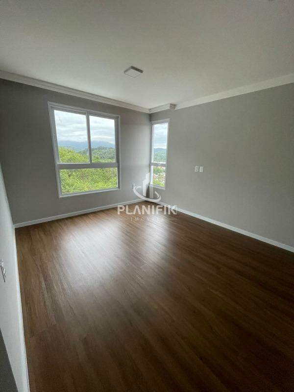 Casa de 3 quartos, 142m² no bairro Guabiruba Sul, em Guabiruba | Eu Corretor