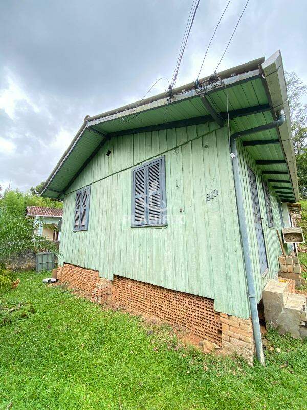 Casa de 2 quartos, 130m² no bairro Primeiro de Maio, em Brusque | Eu Corretor