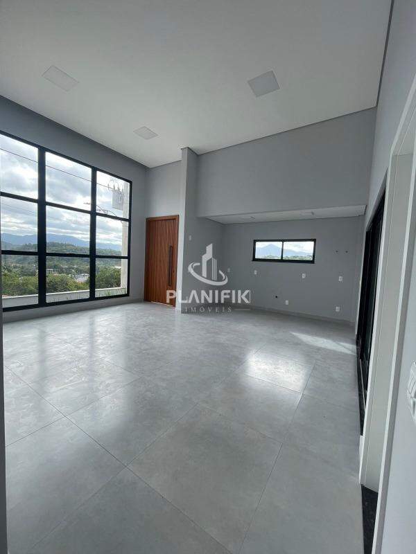 Casa de 3 quartos, 160m² no bairro Guabiruba Sul, em Guabiruba | Eu Corretor