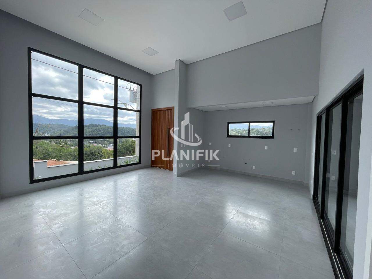 Casa de 3 quartos, 160m² no bairro Guabiruba Sul, em Guabiruba | Eu Corretor