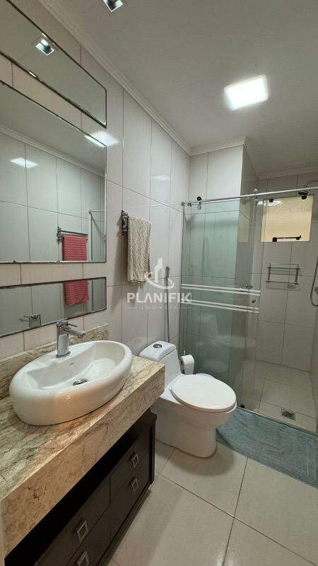 Apartamento de 4 quartos, 287m² no bairro Meia Praia, em Itapema | Eu Corretor