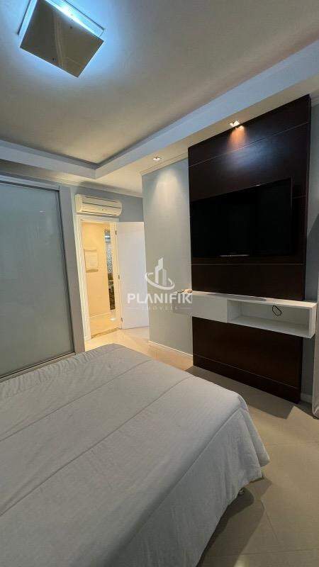 Apartamento de 4 quartos, 287m² no bairro Meia Praia, em Itapema | Eu Corretor