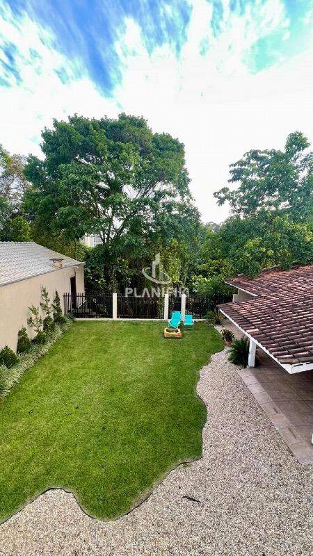 Casa de 4 quartos, 200m² no bairro Centro I, em Brusque | Eu Corretor